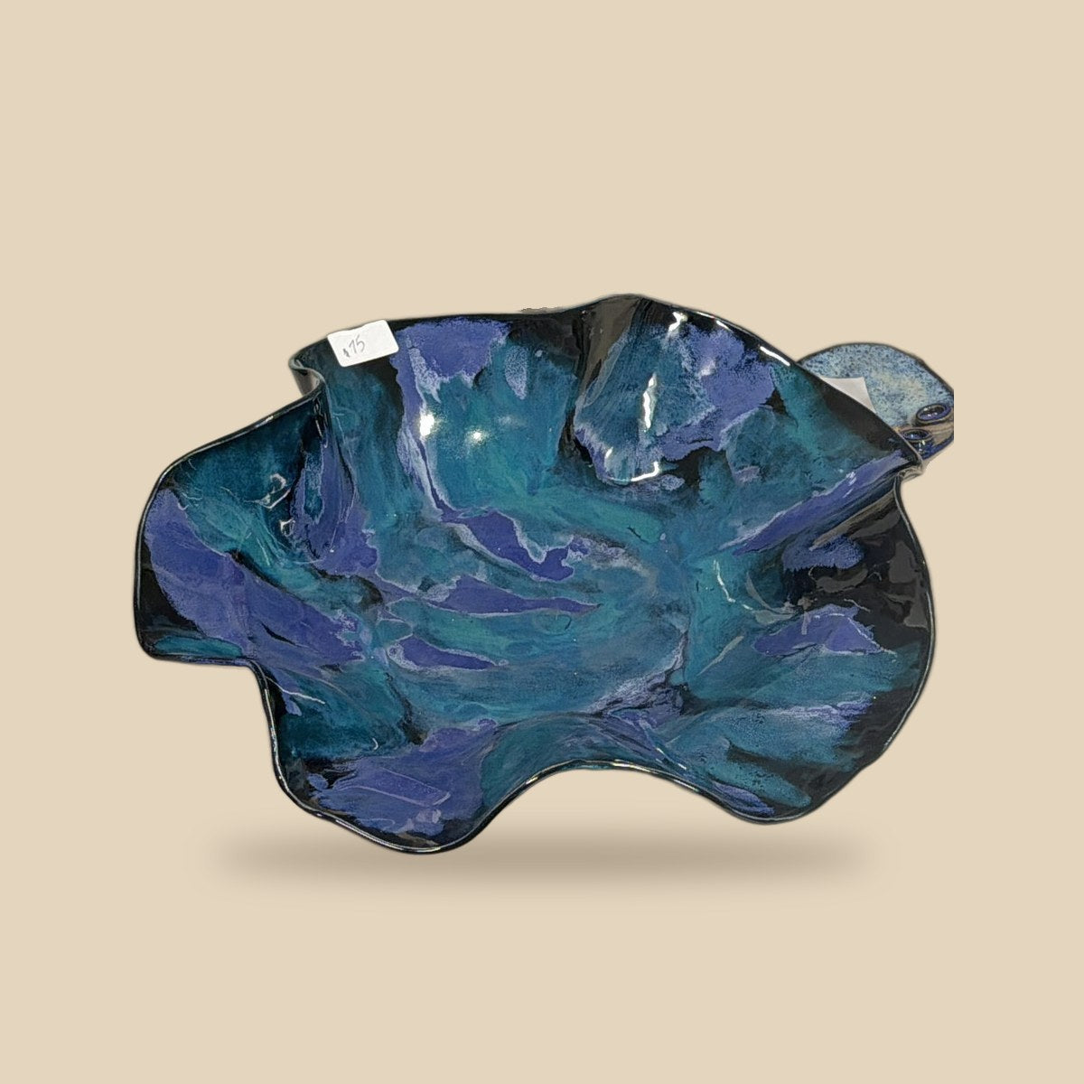 wavy platter